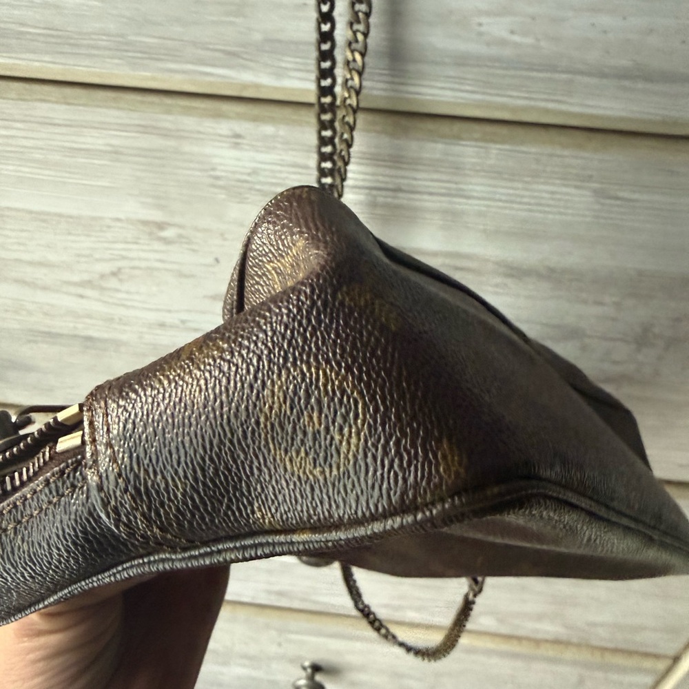 Vintage Louis Vuitton Monogram Crossbody Bag - Picture 4 of 7